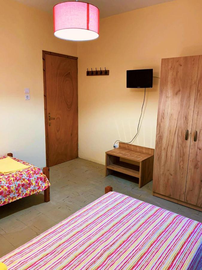 Nikol Apartment *